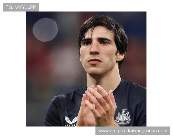 AC米兰盯上英超全能型边路，冬窗首签大概率落地