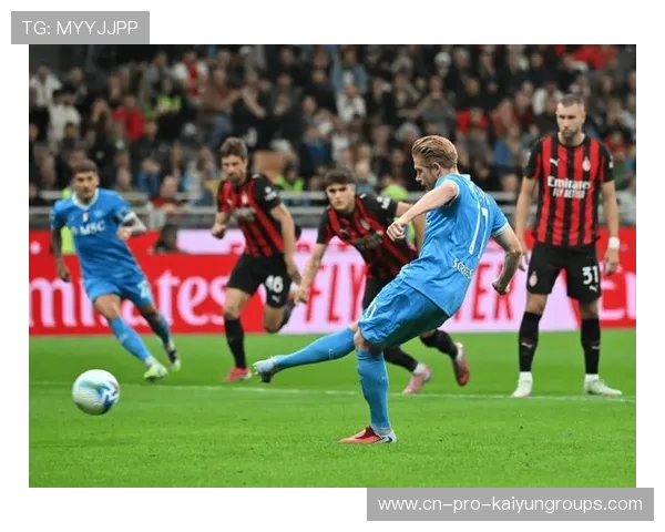 AC米兰角球后点争抢产生巨大威胁